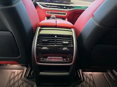 BMW X6M 2026, 5000 км, за 189500000 KRW - фото 13
