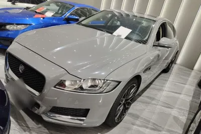 Jaguar XFL 2018, 120100 км, за 92064.13 CNY - фото 1