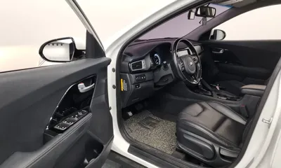 Kia Niro 2018, 84135 км, за 15400000 KRW - фото 10