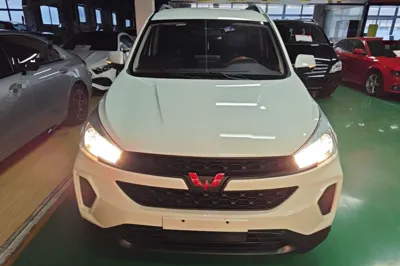 Wuling Hongguang S3 2019, 21800 км, за 51018.76 CNY