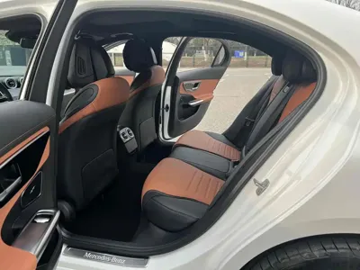 Mercedes-Benz C-Class 2025, 4800 км, за 203800 CNY - фото 6
