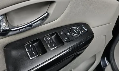 Kia Canival 2016, 165504 км, за 9700000 KRW - фото 13