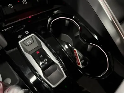 Audi Q5 2025, 17 км, за 86000000 KRW - фото 10