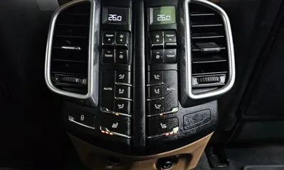 Porsche Cayenne 2016, 158742 км, за 21800000 KRW - фото 18
