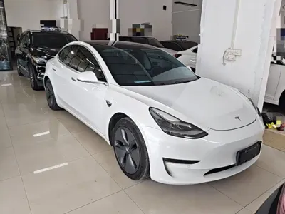 Tesla Model 3 2020, 120700 км, за 106000 CNY