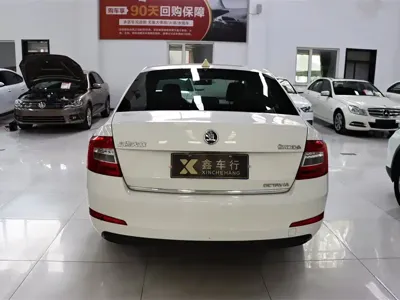 Skoda Octavia 2015, 132000 км, за 39800 CNY - фото 7