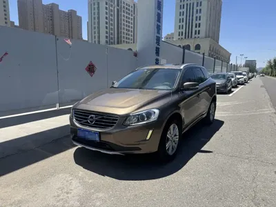 Volvo XC60 · 2017 год
