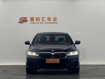 BMW 5 Series 2021, 94000 км, за 168800 CNY