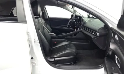 Hyundai Avante 2023, 61801 км, за 21000000 KRW - фото 26