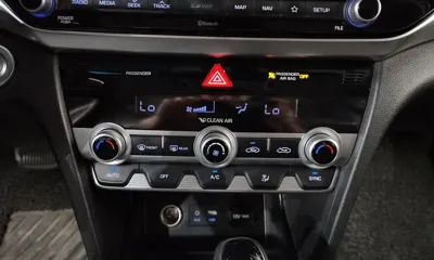 Hyundai Avante 2020, 138420 км, за 10500000 KRW - фото 31