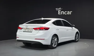 Hyundai Avante 2018, 107736 км, за 9900000 KRW