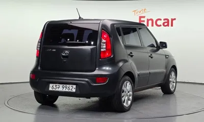 Kia Soul 2012, 92189 км, за 4200000 KRW - фото 2