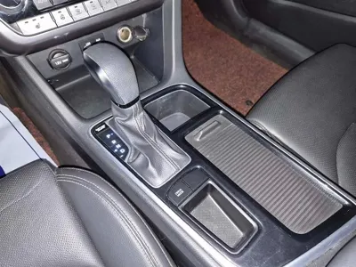 Hyundai Sonata 2018, 115801 км, за 9500000 KRW - фото 9