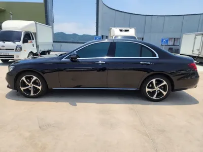 Mercedes-Benz E-Class 2020, 98503 км, за 28500000 KRW