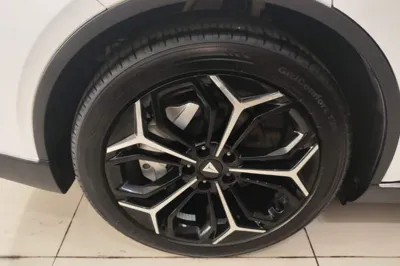 Deepal SL03 2023, 57600 км, за 94423.79 CNY