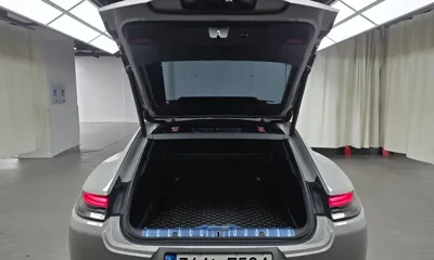 Porsche Panamera 2024, 8598 км, за 198000000 KRW - фото 20