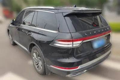 Lincoln Aviator 2022, 41100 км, за 236945.06 CNY