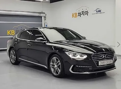 Hyundai Grandeur 2017, 96421 км, за 10671.08 USD
