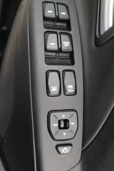 Hyundai Tucson 2014, 190330 км, за 4000000 KRW - фото 9