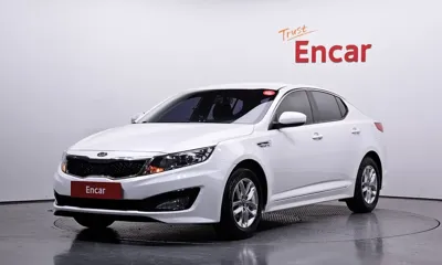 Kia K5 · 2012 год