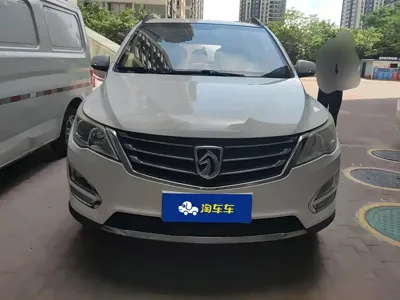 Baojun 560 2016, 41800 км, за 17300 CNY