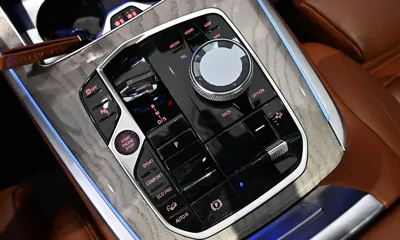 BMW X7 2024, 41463 км, за 94500000 KRW - фото 9