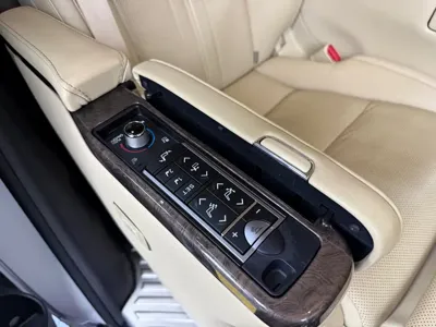 Toyota Alphard 2021, 70000 км, за 449900 CNY - фото 12