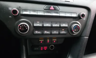 Kia Sportage 2018, 141548 км, за 8900000 KRW - фото 16
