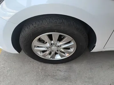 Hyundai Elantra 2022, 72400 км, за 40500 CNY - фото 23