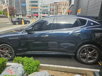 Maserati Levante 2018, 86000 км, за 28000000 KRW