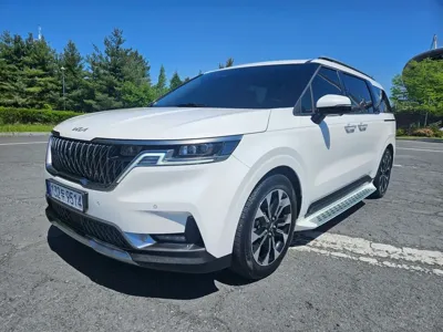 Kia Canival · 2022 год
