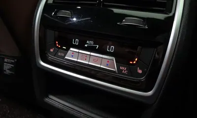 BMW X7 2025, 26247 км, за 124500000 KRW - фото 33