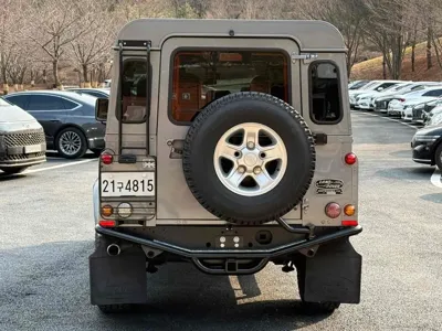 Land Rover Defender 2012, 26250 км, за 102000000 KRW