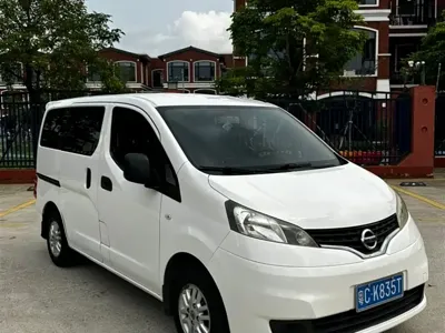 Nissan NV200 2013, 130000 км, за 25800 CNY