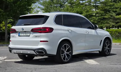 BMW X5 2022, 23873 км, за 77900000 KRW