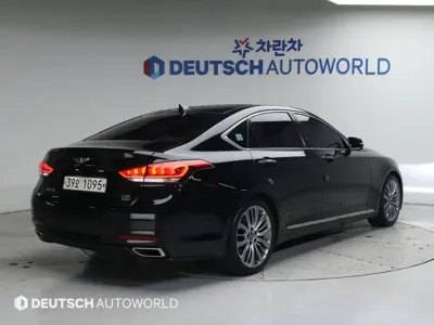 Hyundai Genesis 2016, 170419 км, за 12000000 KRW