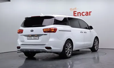 Kia Canival 2019, 113330 км, за 15000000 KRW