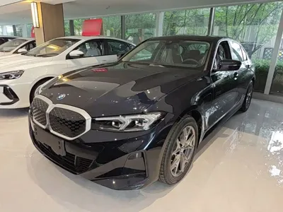 BMW i3 · 2026 год