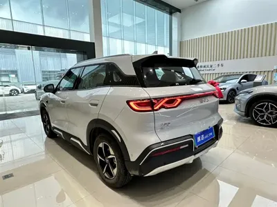 BYD Yuan Up 2025, 17000 км, за 85800 CNY - фото 6