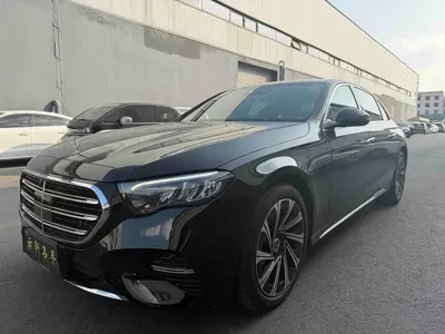 Mercedes-Benz E-Class · 2025 год