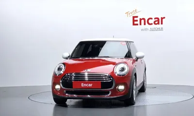 MINI Cooper 2016, 104447 км, за 6800000 KRW