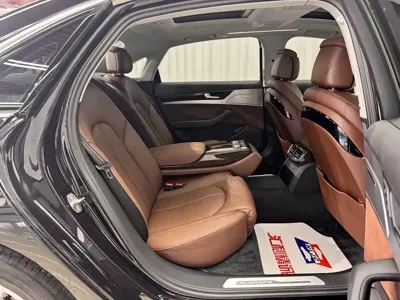 Audi A8 2015, 135000 км, за 138000 CNY - фото 18