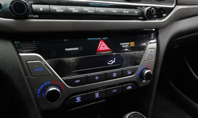 Hyundai Avante 2017, 132546 км, за 7800000 KRW - фото 19