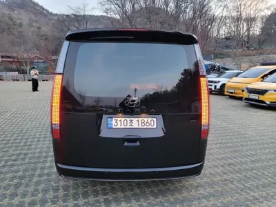 Hyundai Staria 2022, 93000 км, за 29900000 KRW