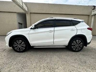 BYD New Energy 2017, 64000 км, за 24800 CNY - фото 7