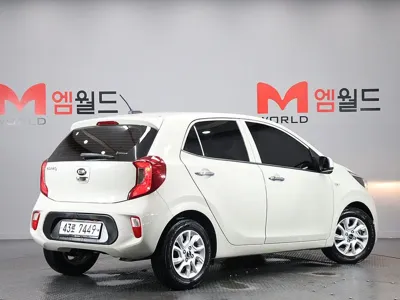 Kia Morning 2017, 30356 км, за 8300000 KRW