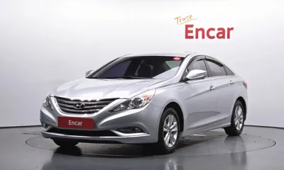 Hyundai Sonata · 2012 год