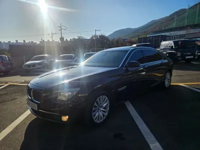 BMW 7-Series · 2009 год