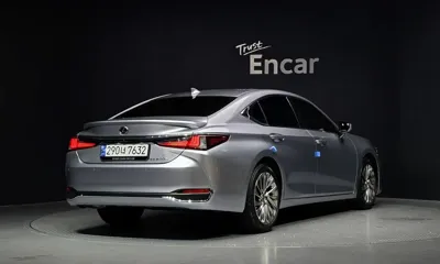 Lexus ES 2023, 23508 км, за 35700000 KRW
