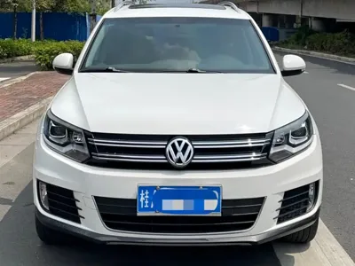 Volkswagen Tiguan 2013, 140000 км, за 23800 CNY